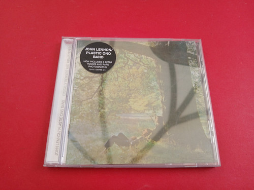 John lennon plastic ono - john,